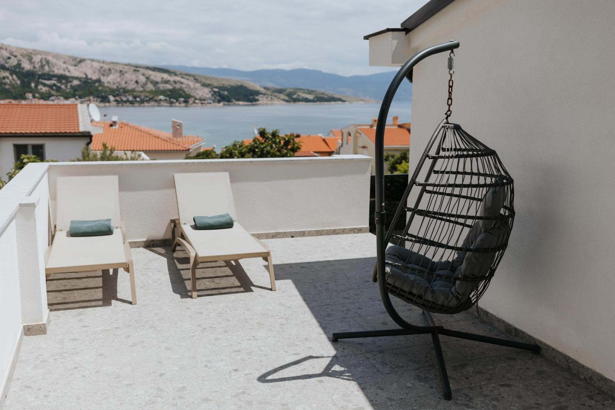 Villa Zlata - Holiday House Baska  Bagian luar foto