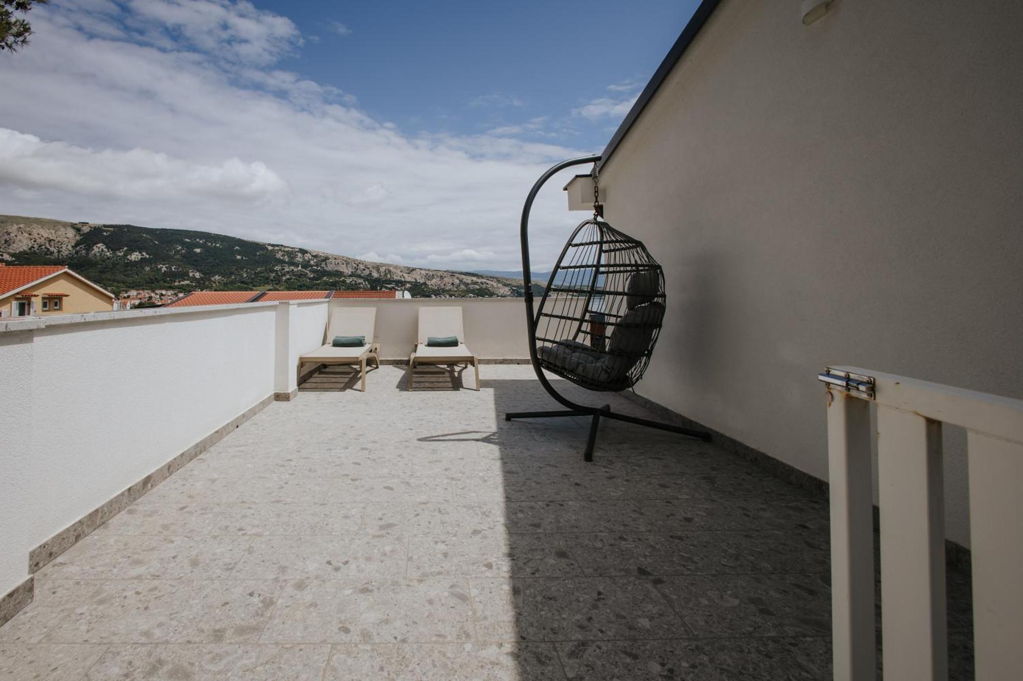 Villa Zlata - Holiday House Baska  Bagian luar foto